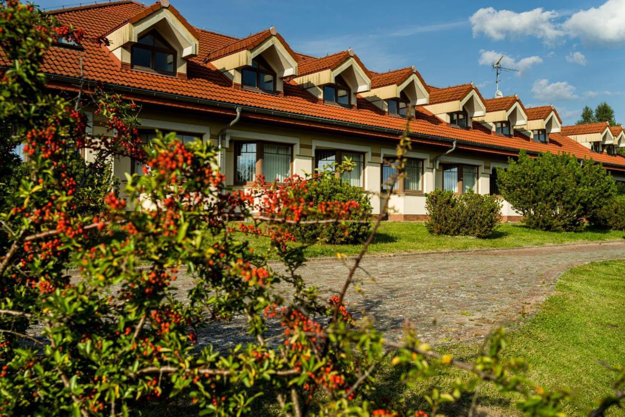 Dom Rekolekcyjny Cef Koszalin Hotel Ngoại thất bức ảnh